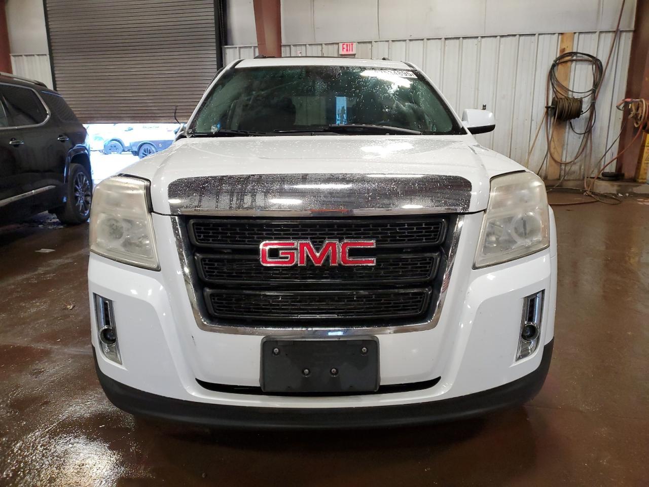 2012 GMC TERRAIN SL - Image 5
