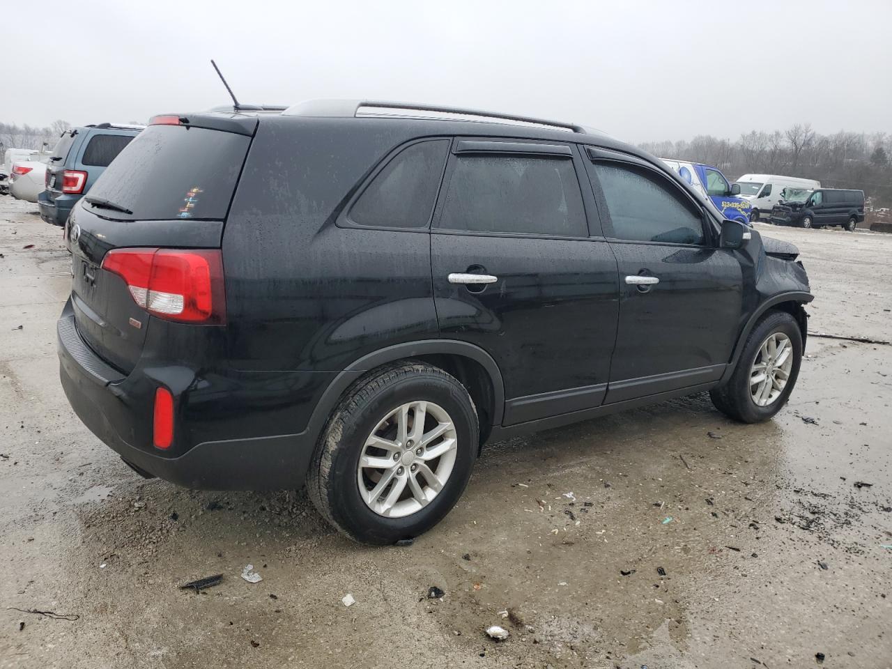 2014 KIA SORENTO LX - Image 3