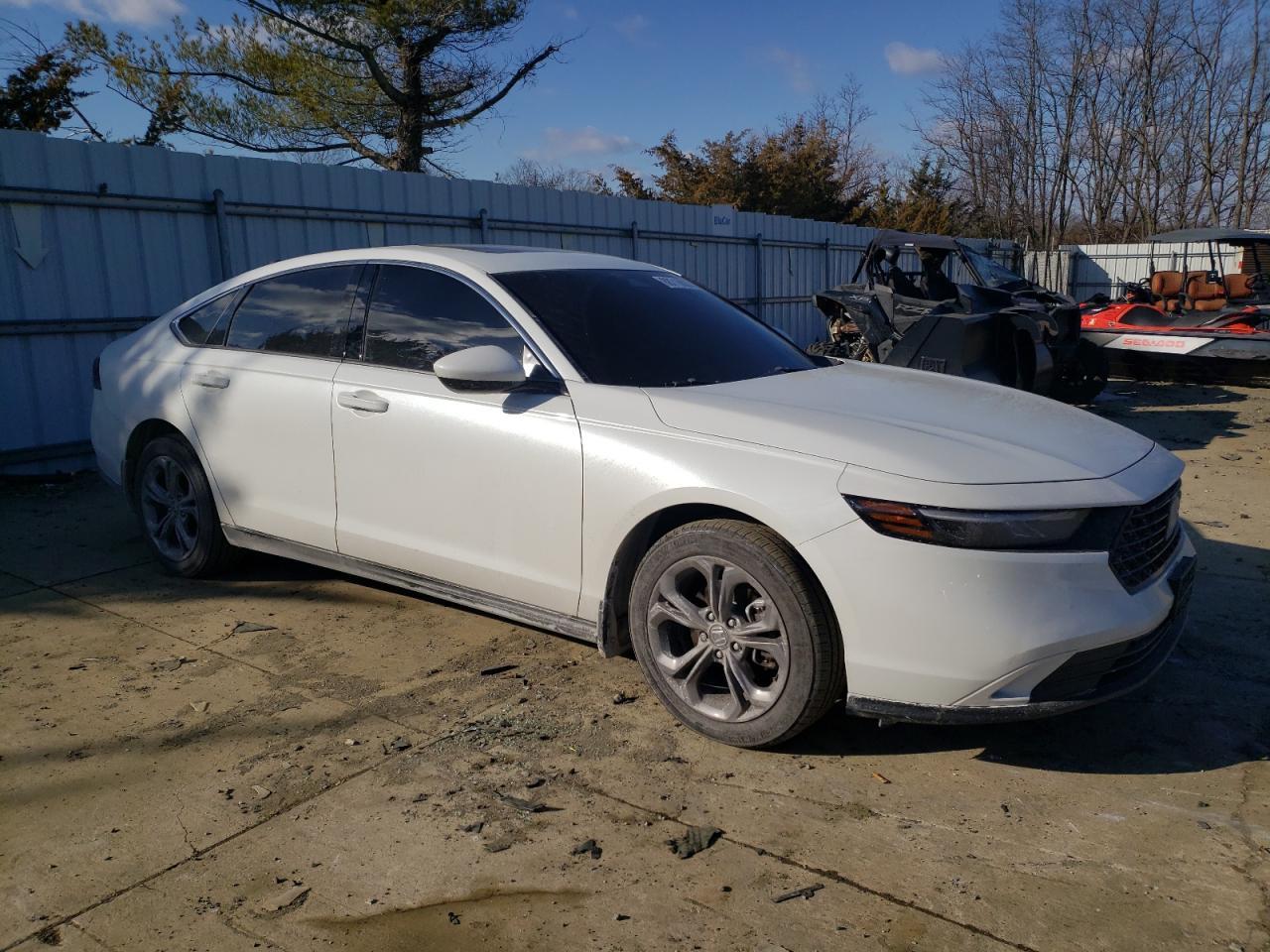 2024 HONDA ACCORD EX - Фото 4