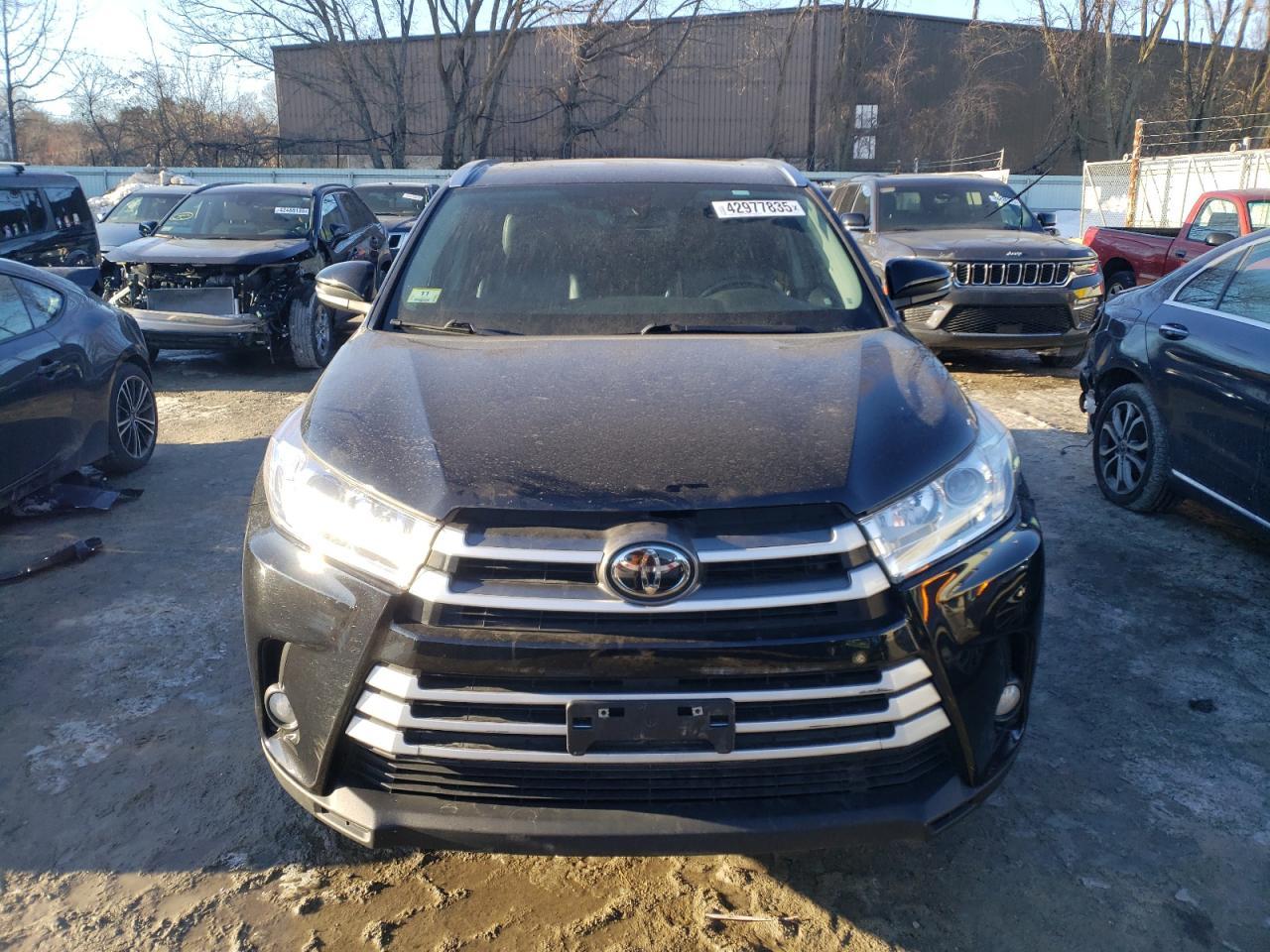 2019 TOYOTA HIGHLANDER - Image 5