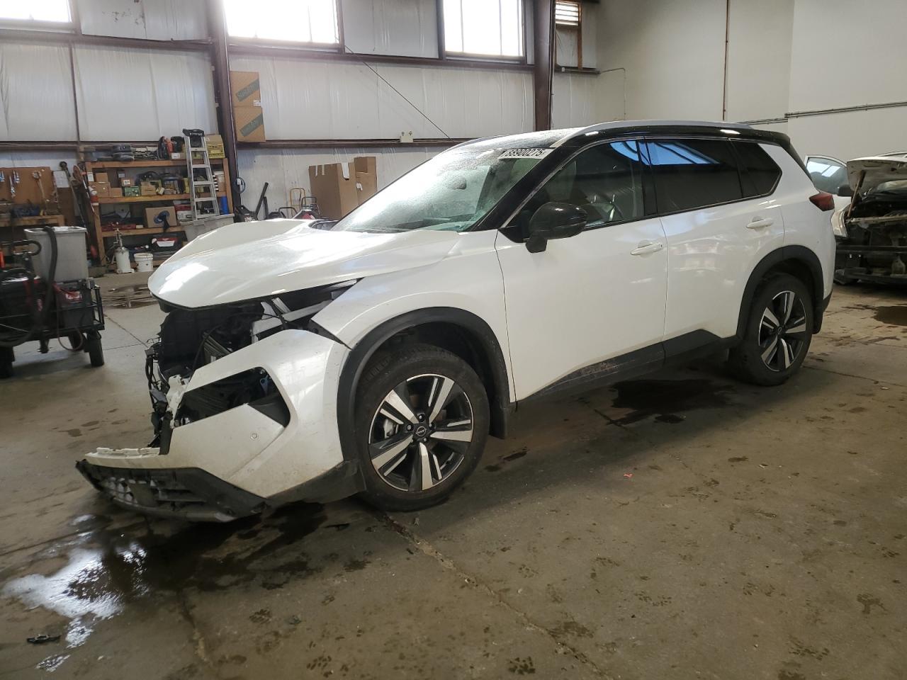 2024 NISSAN ROGUE SL