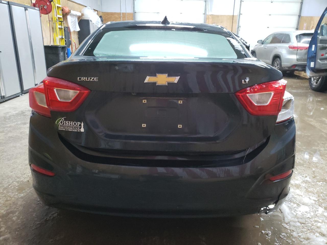 2017 CHEVROLET CRUZE LT - Фото 6