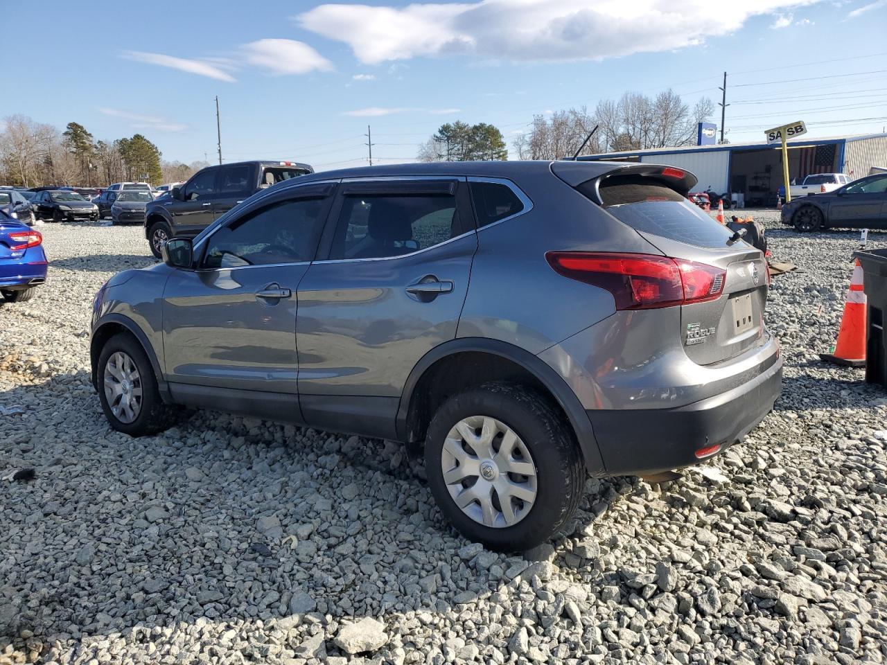 2018 NISSAN ROGUE SPOR - Фото 2