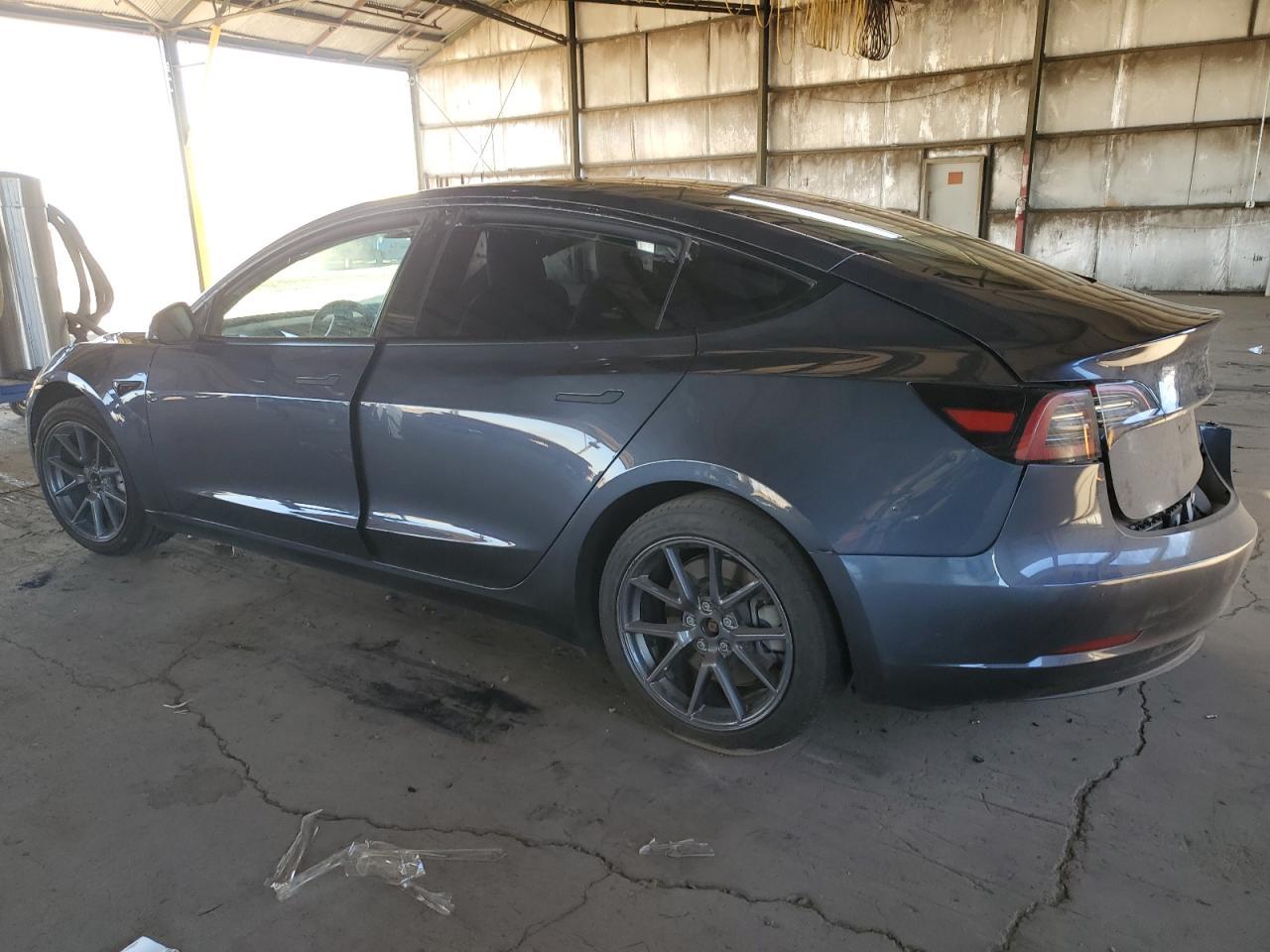2023 TESLA MODEL 3 - Фото 2