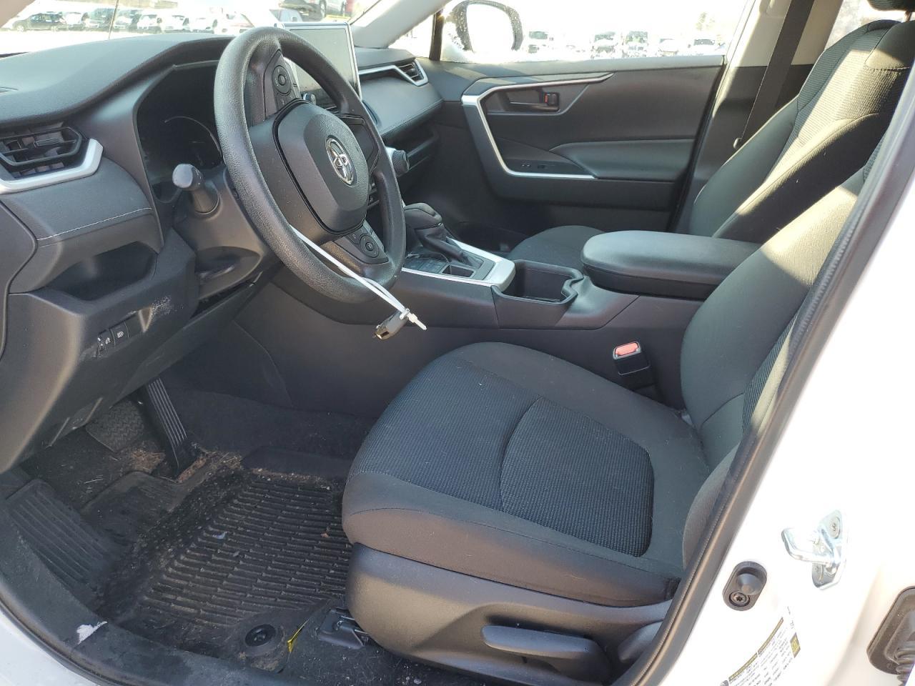 2023 TOYOTA RAV4 LE - Image 7