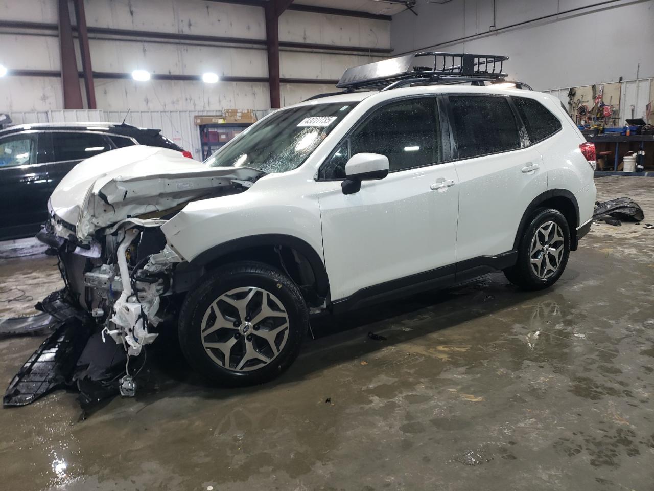 2021 SUBARU FORESTER P