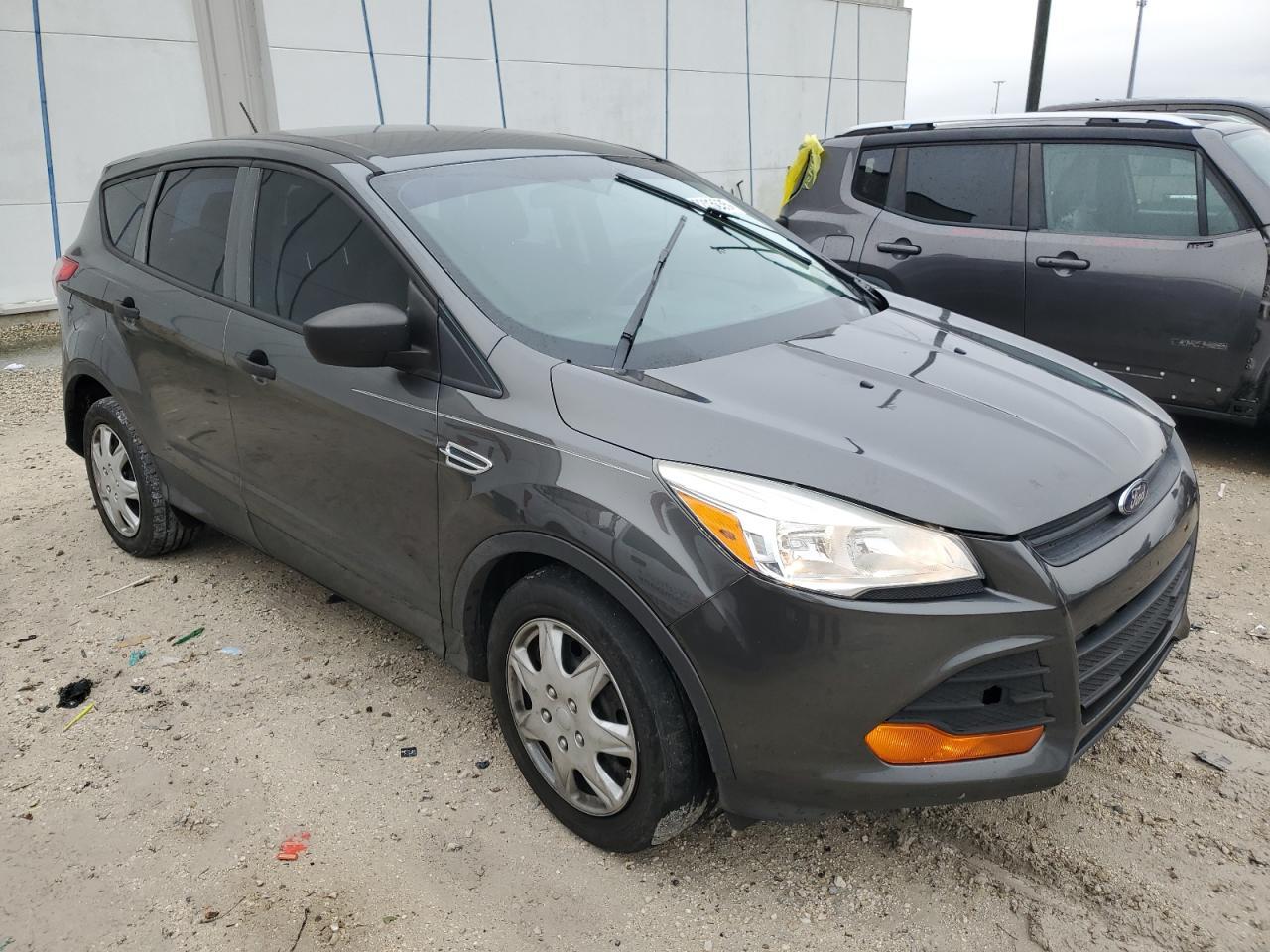 2015 FORD ESCAPE S - Image 4
