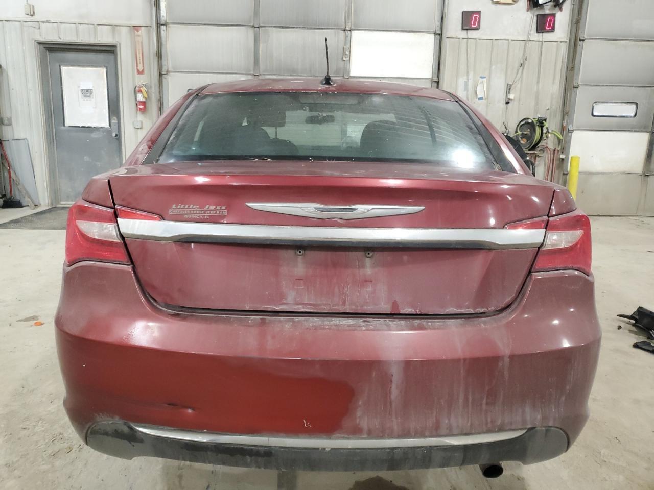 2013 CHRYSLER 200 LX - Фото 6