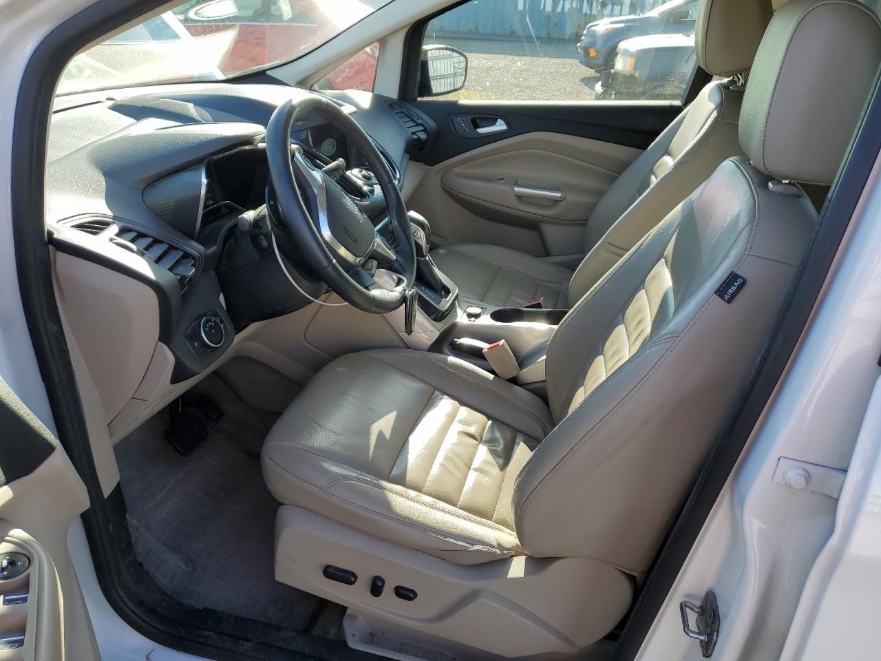 2016 FORD C-MAX PREM - Фото 7