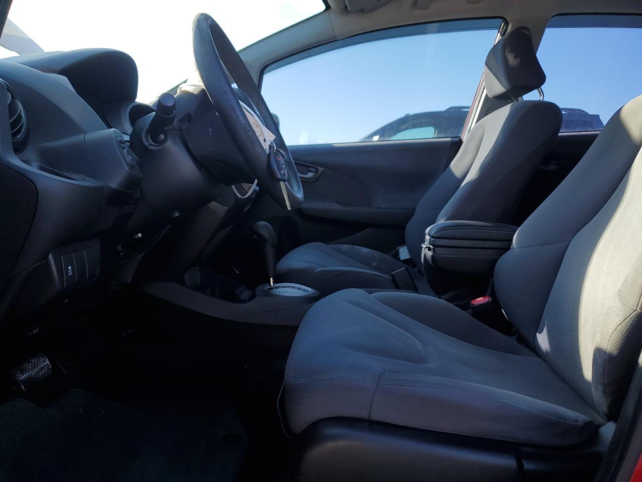 2011 HONDA FIT - Фото 7