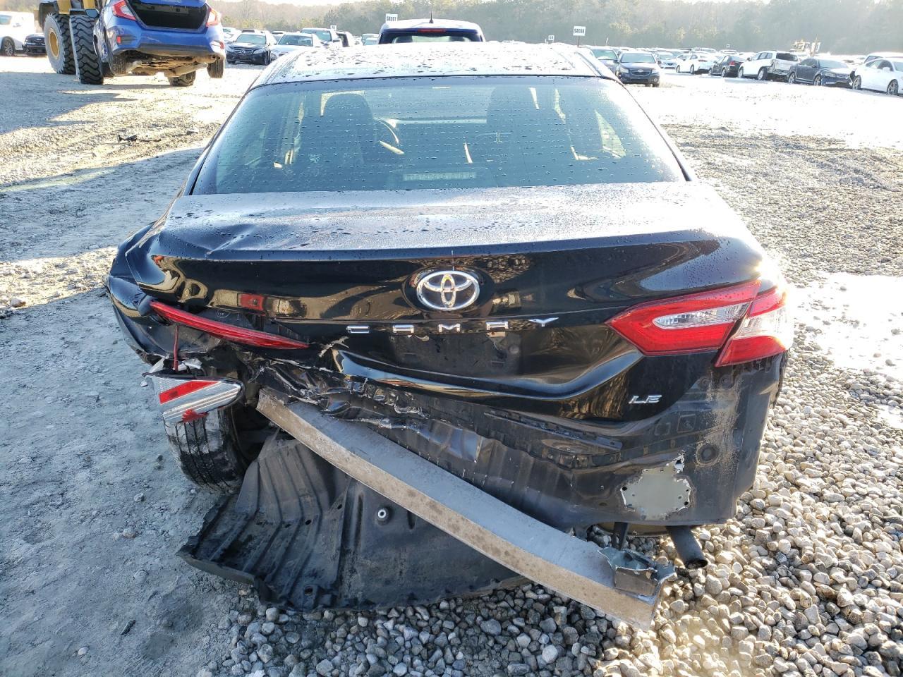 2018 TOYOTA CAMRY L - Фото 6