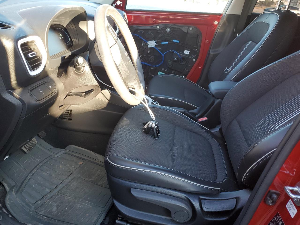 2023 HYUNDAI VENUE SEL - Image 7