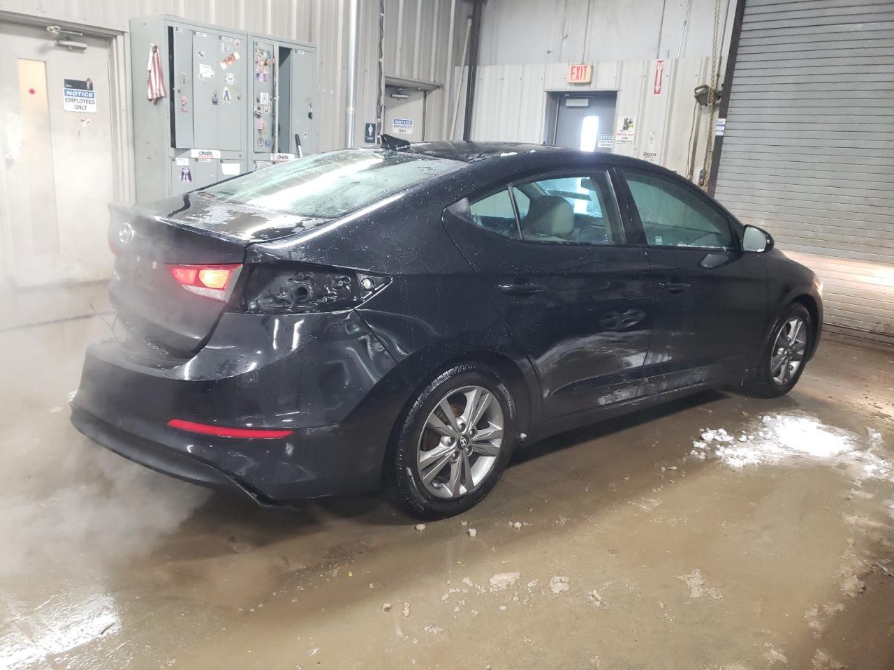 2017 HYUNDAI ELANTRA SE - Фото 3