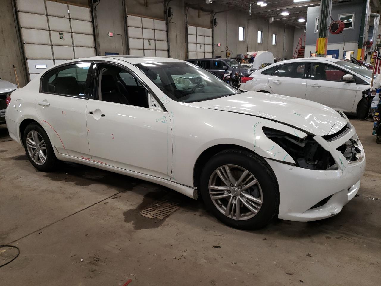 2012 INFINITI G37 - Image 4