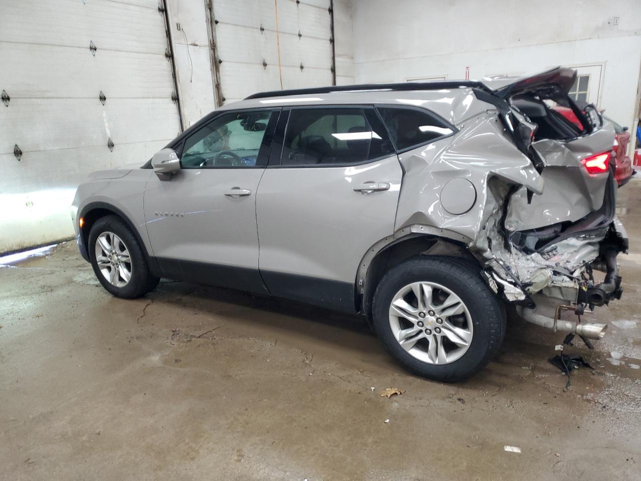 2021 CHEVROLET BLAZER 2LT - Image 2