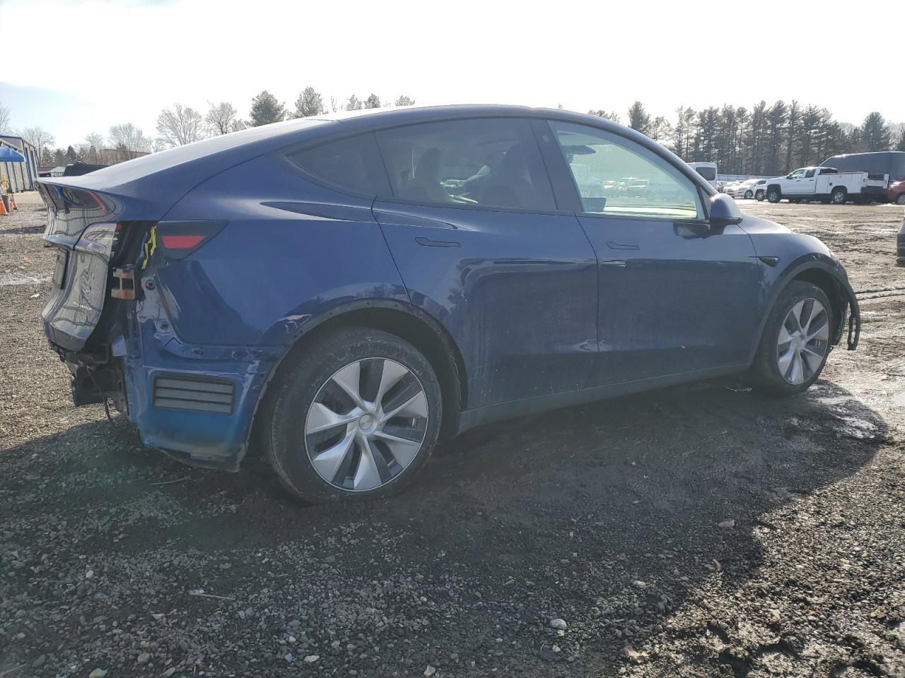 2022 TESLA MODEL Y - Image 3