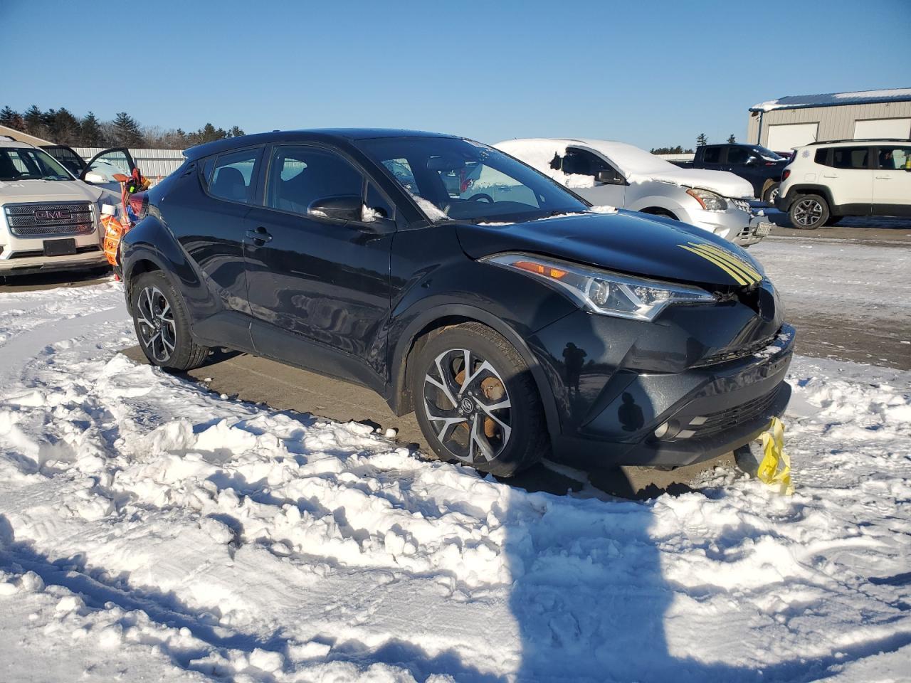 2018 TOYOTA C-HR XLE - Фото 4