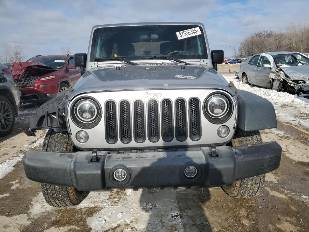 2015 JEEP WRANGLER U - Фото 5