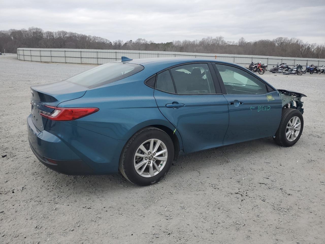 2025 TOYOTA CAMRY XSE - Image 3