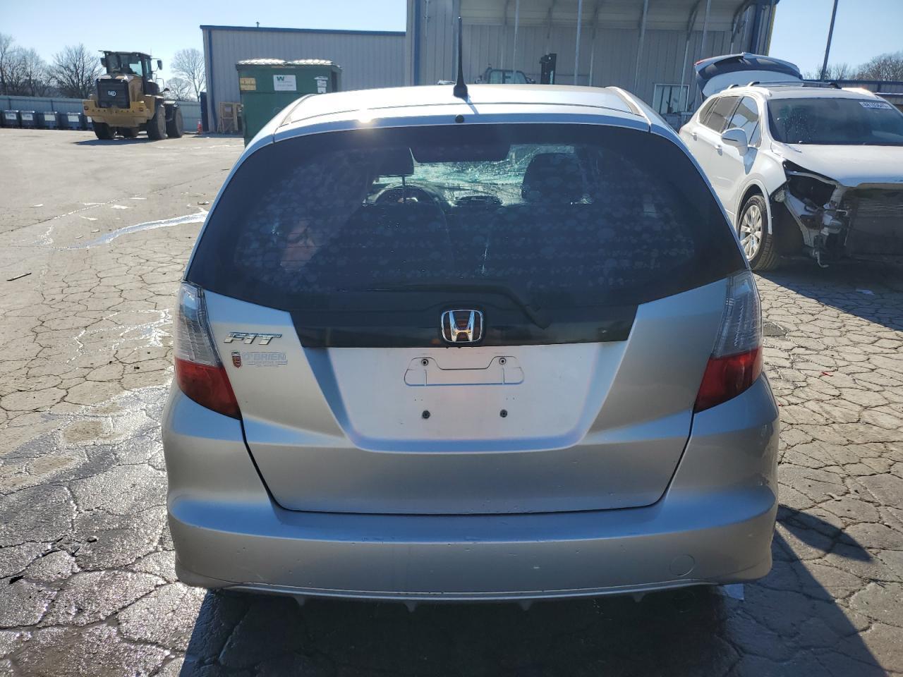 2013 HONDA FIT - Image 6