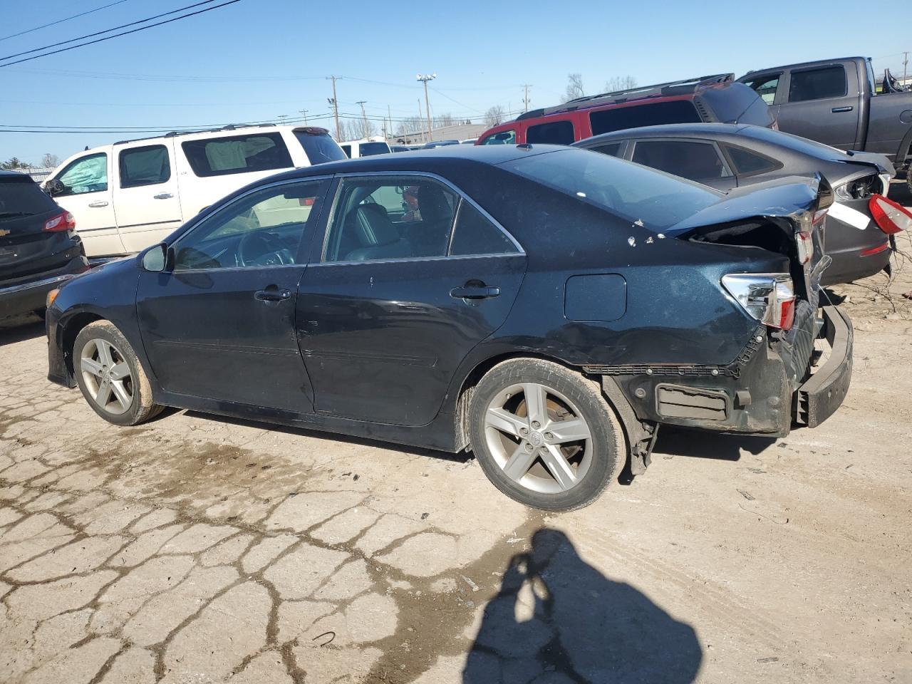 2014 TOYOTA CAMRY L - Image 2