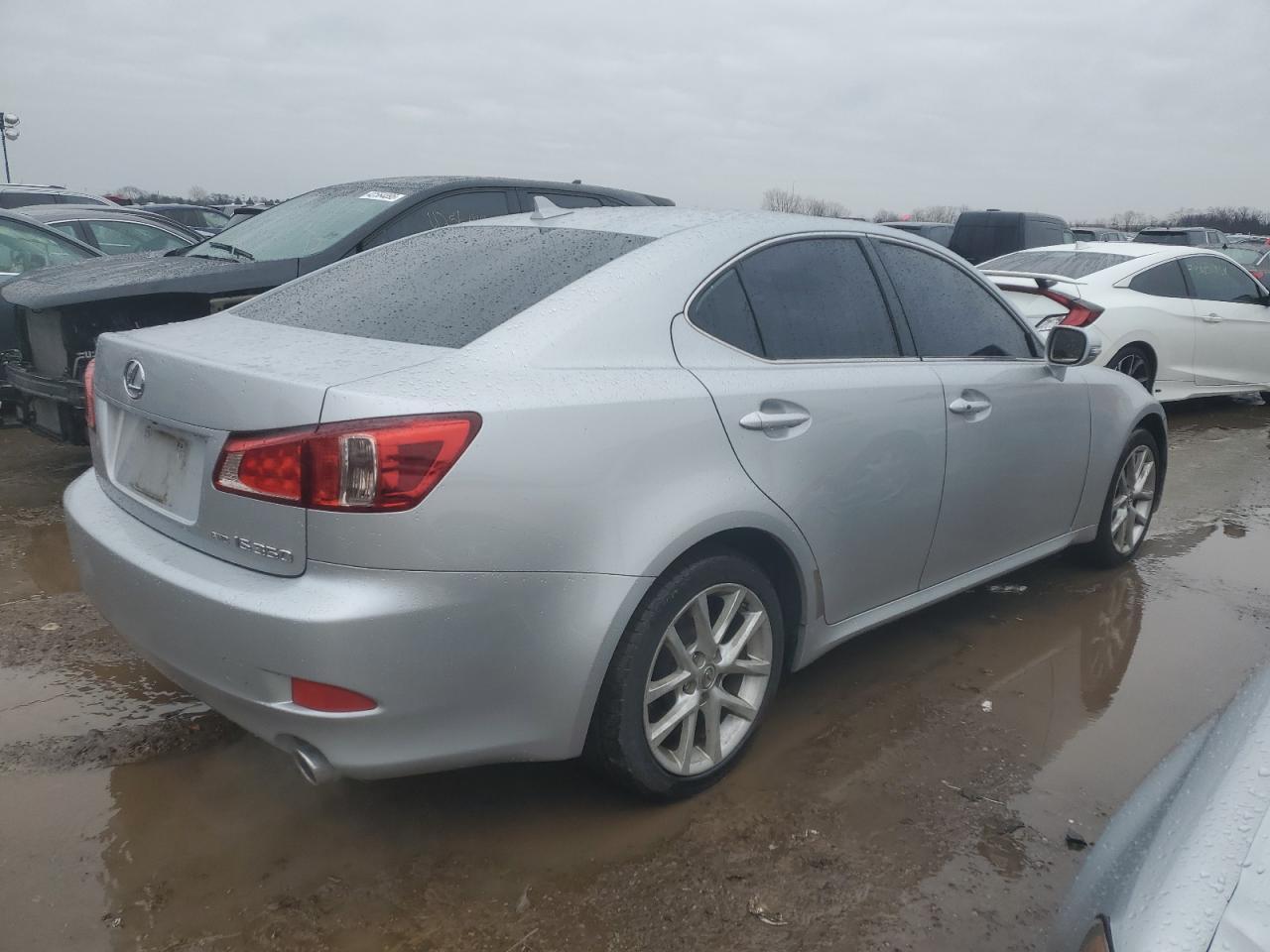 2011 LEXUS IS 350 - Image 3