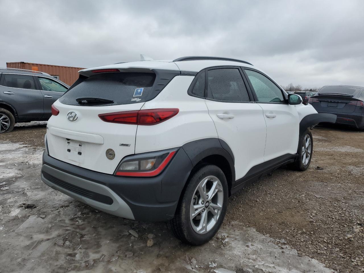 2023 HYUNDAI KONA SEL - Фото 3
