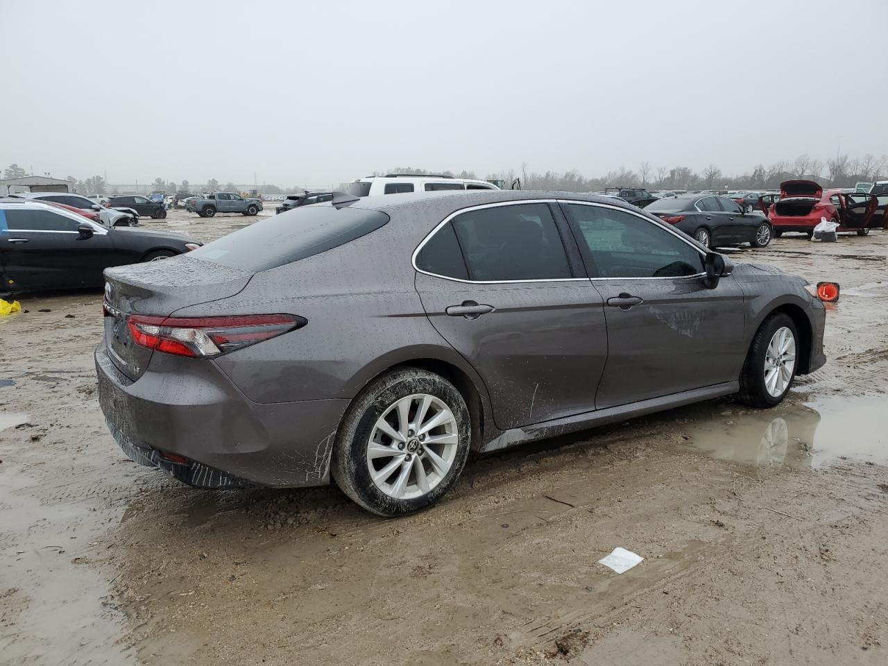 2024 TOYOTA CAMRY LE - Фото 3