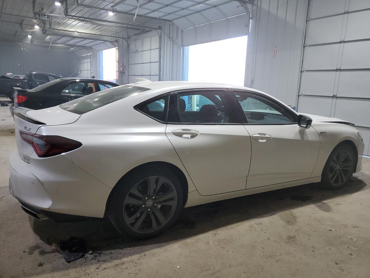 2021 ACURA TLX TECH A - Фото 3