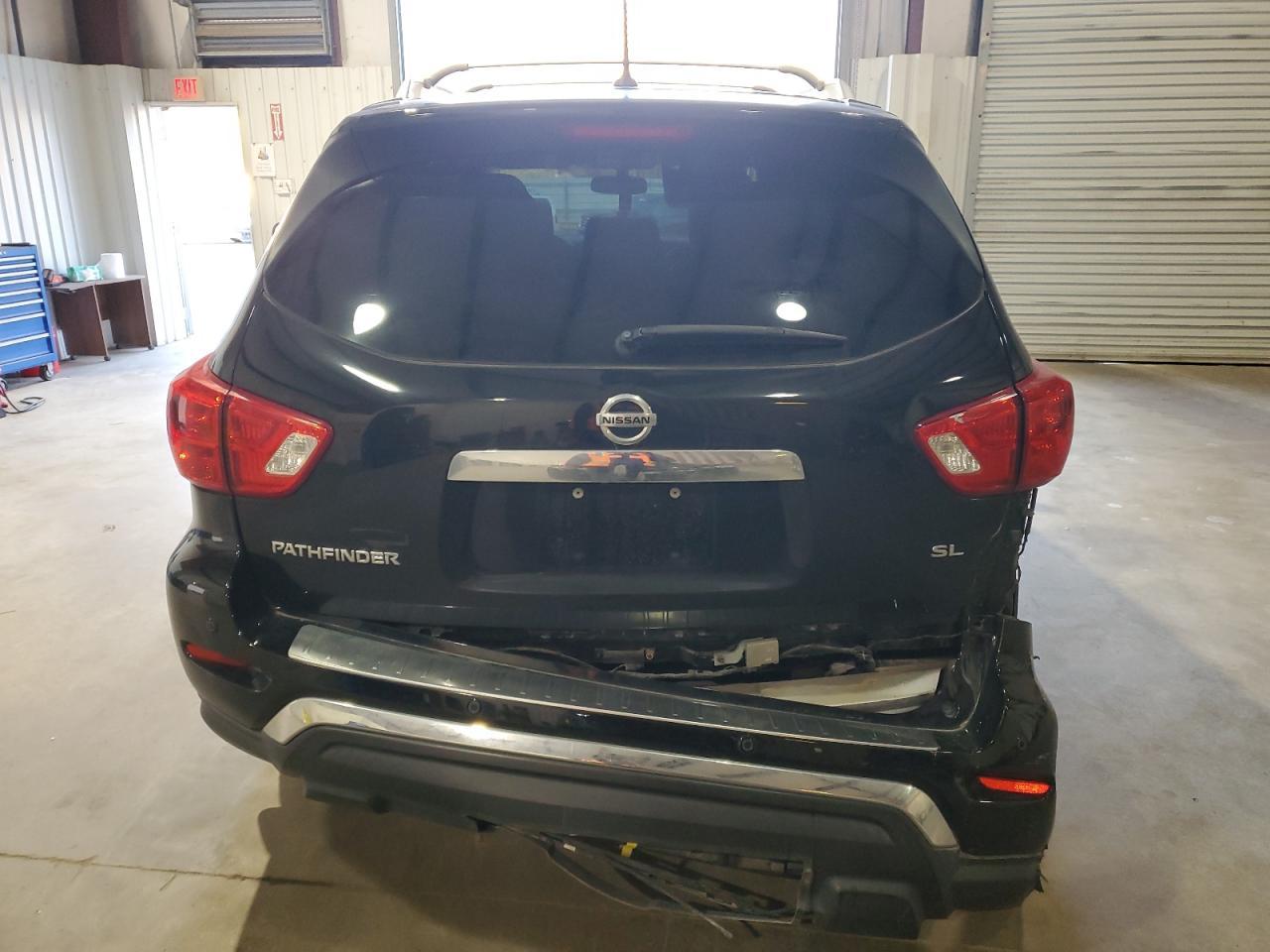 2017 NISSAN PATHFINDER - Image 6
