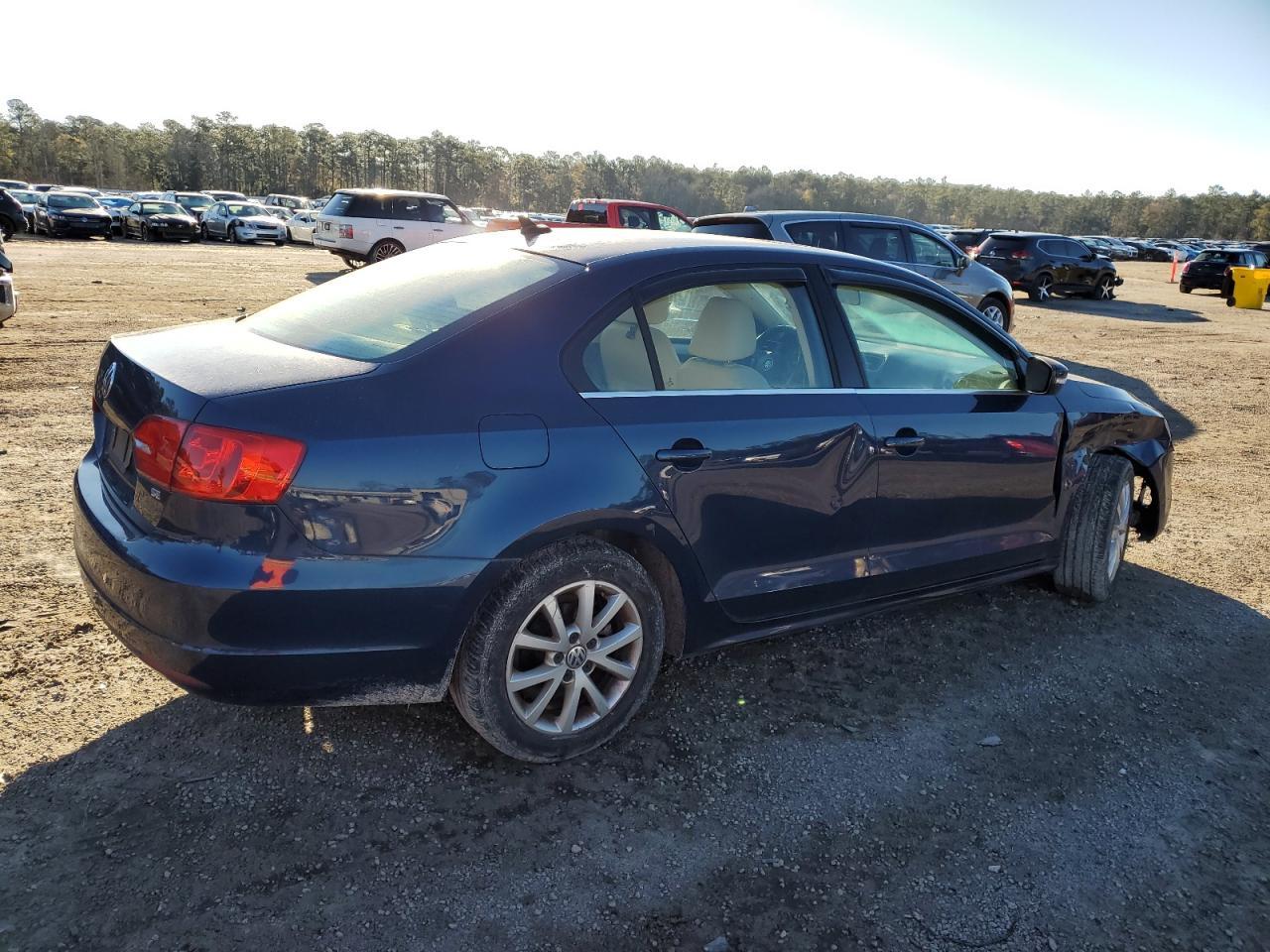 2014 VOLKSWAGEN JETTA SE - Фото 3