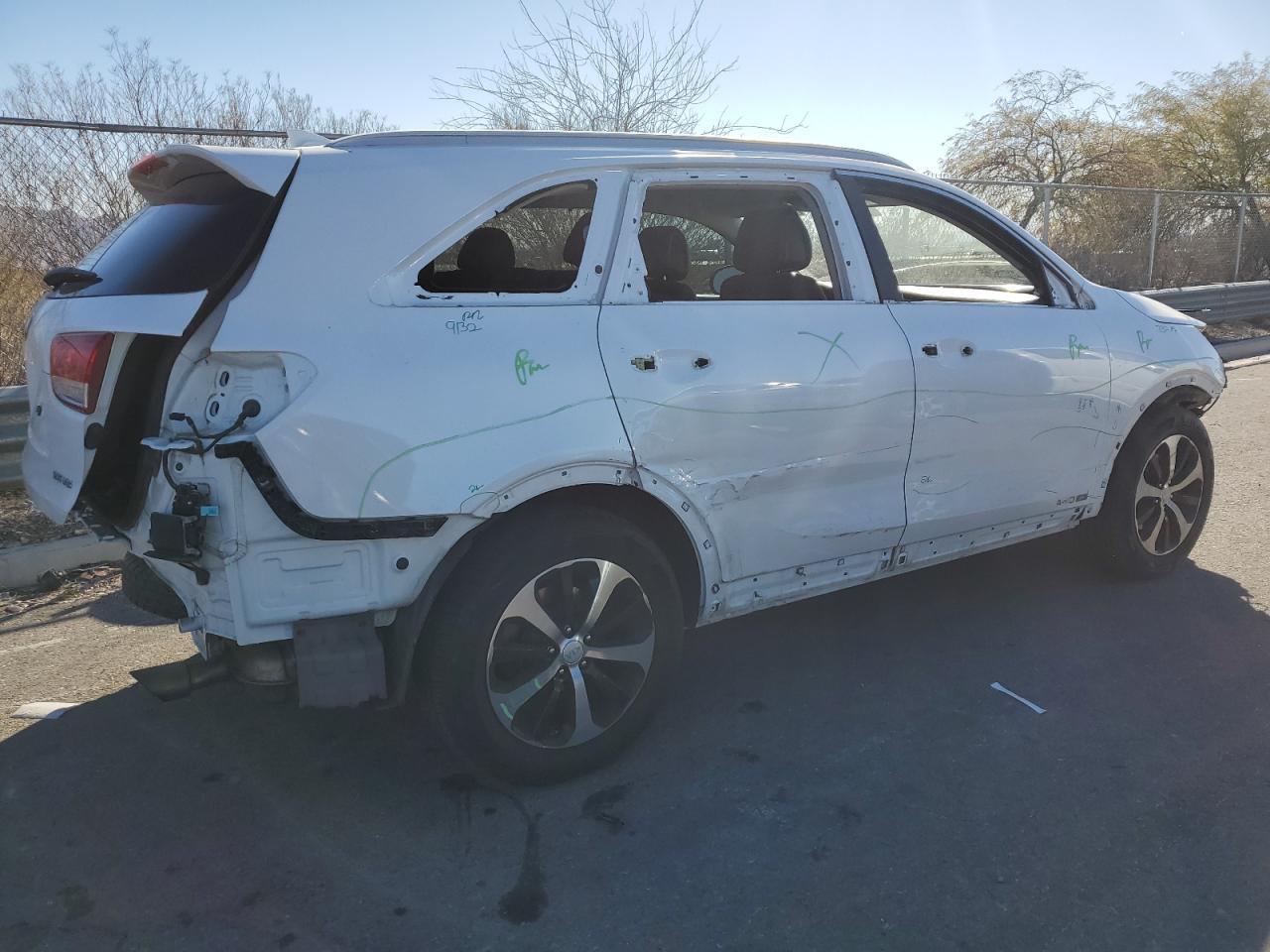 2016 KIA SORENTO EX - Image 3