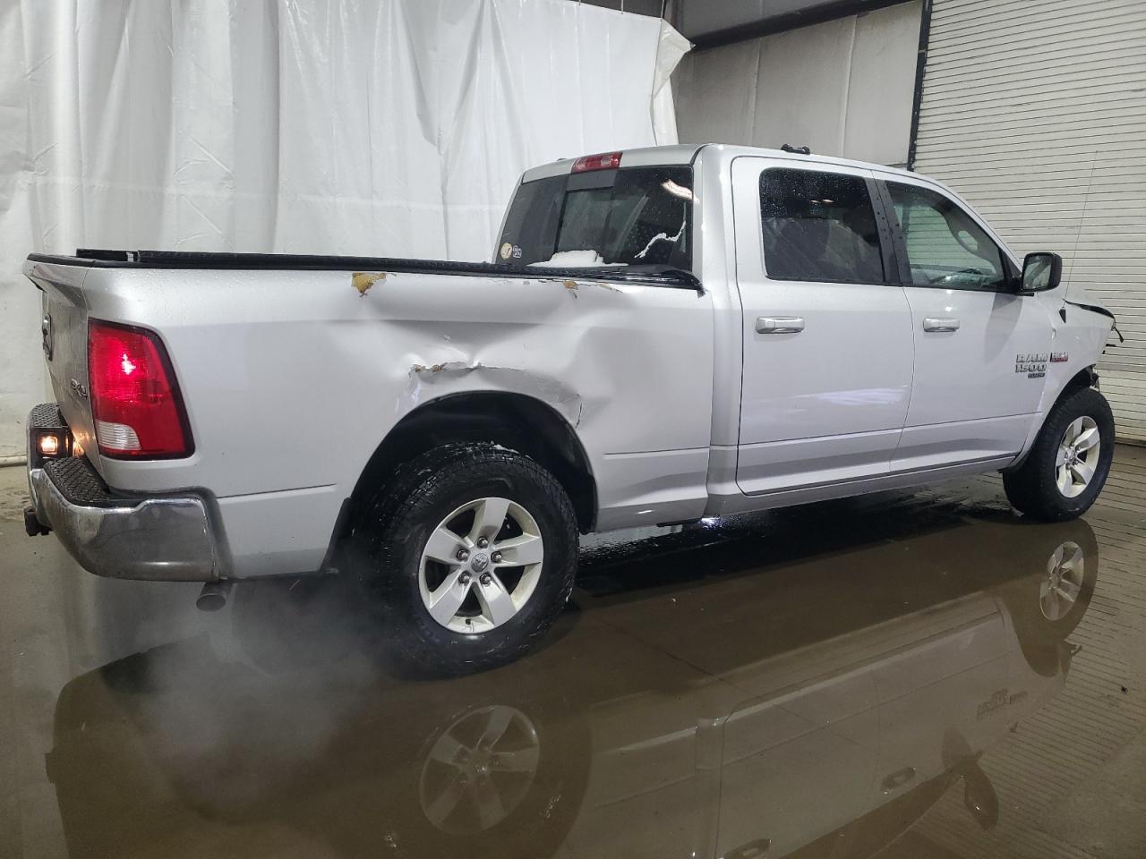 2019 RAM 1500 CLASS - Image 3