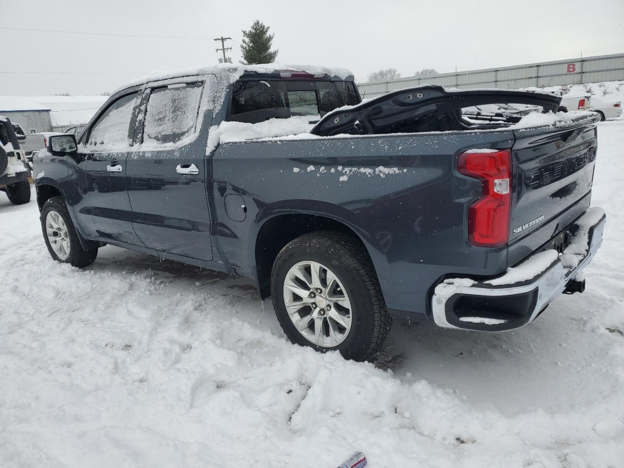2020 CHEVROLET SILVERADO - Image 2