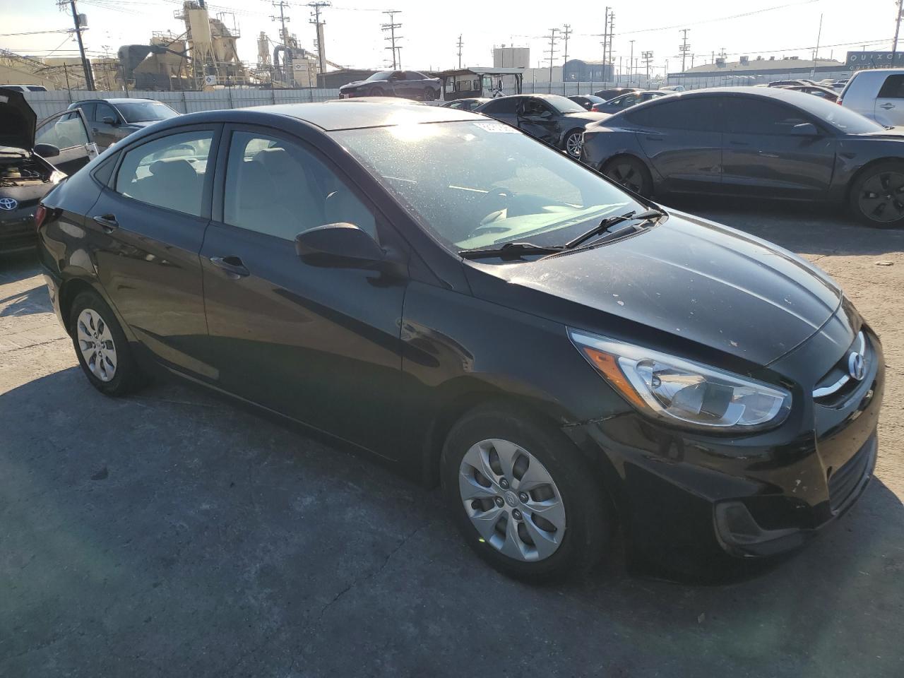 2017 HYUNDAI ACCENT SE - Image 4