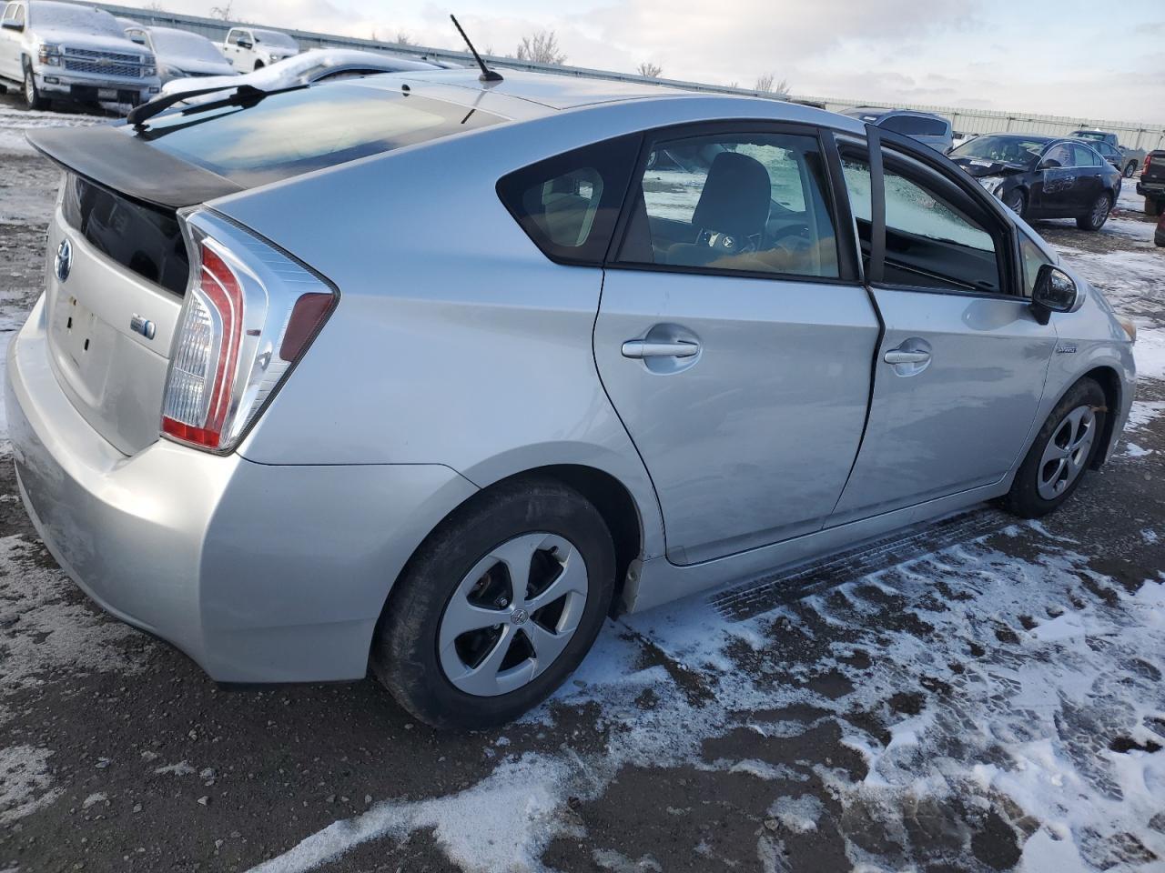 2013 TOYOTA PRIUS - Image 3