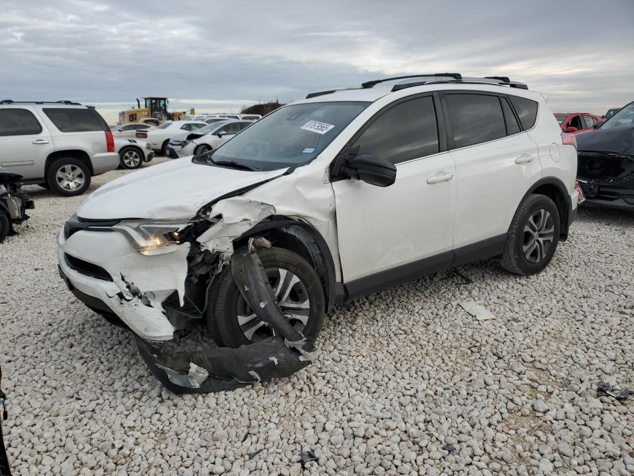 2018 TOYOTA RAV4 LE