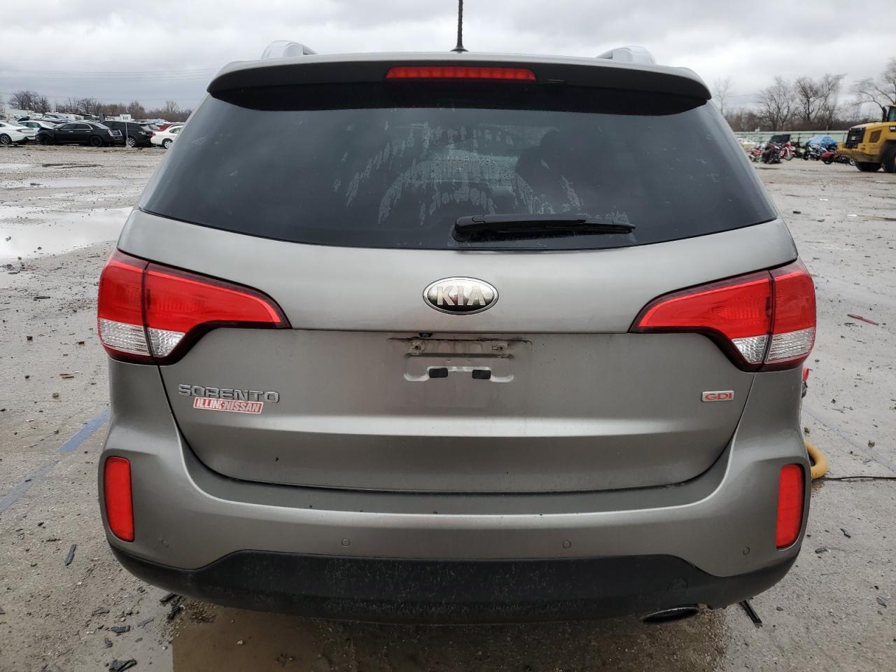 2014 KIA SORENTO LX - Image 6