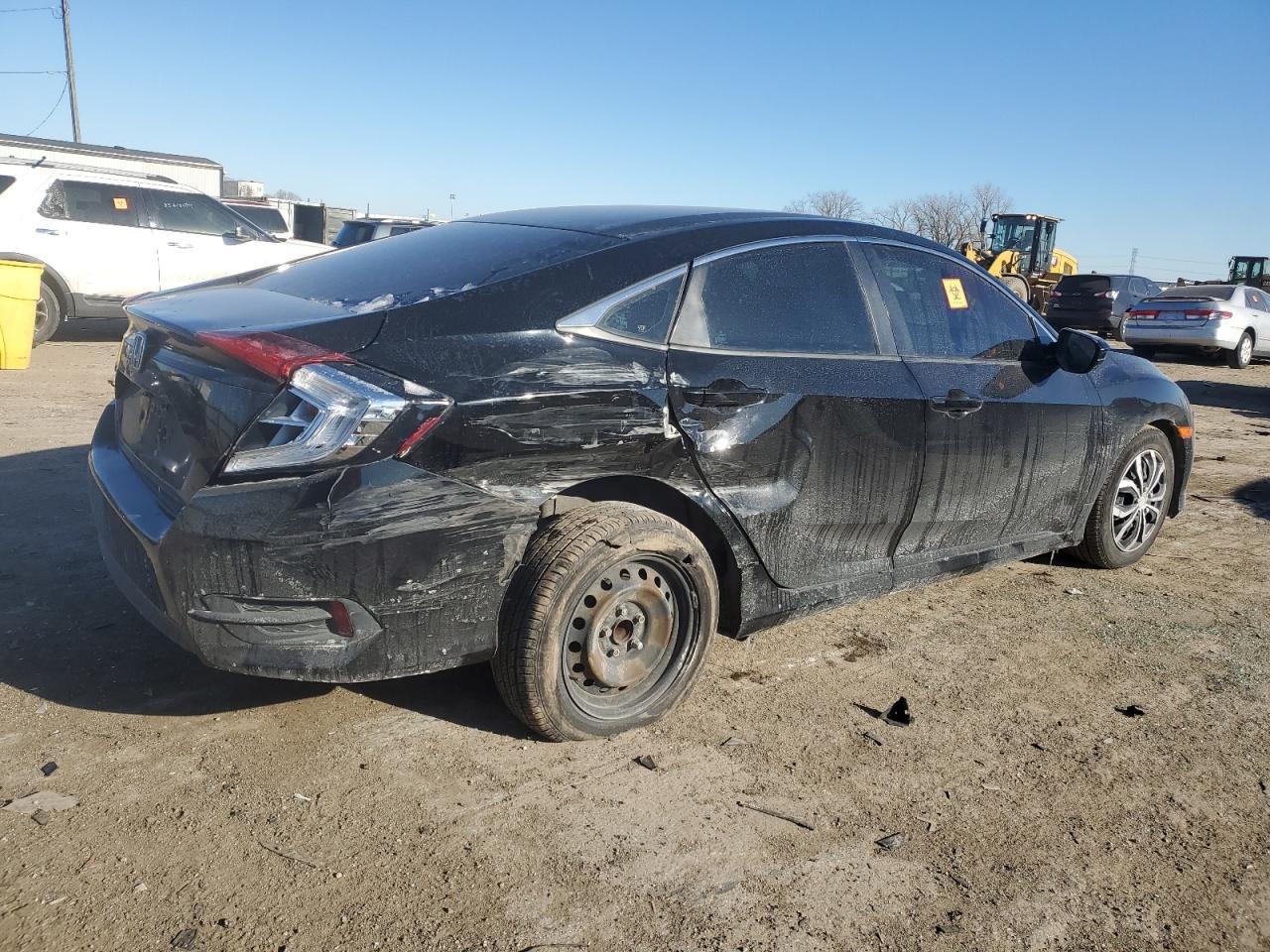 2017 HONDA CIVIC LX - Фото 3