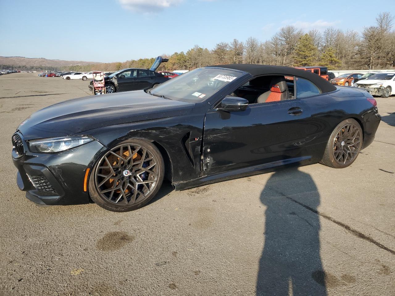 2023 BMW M8