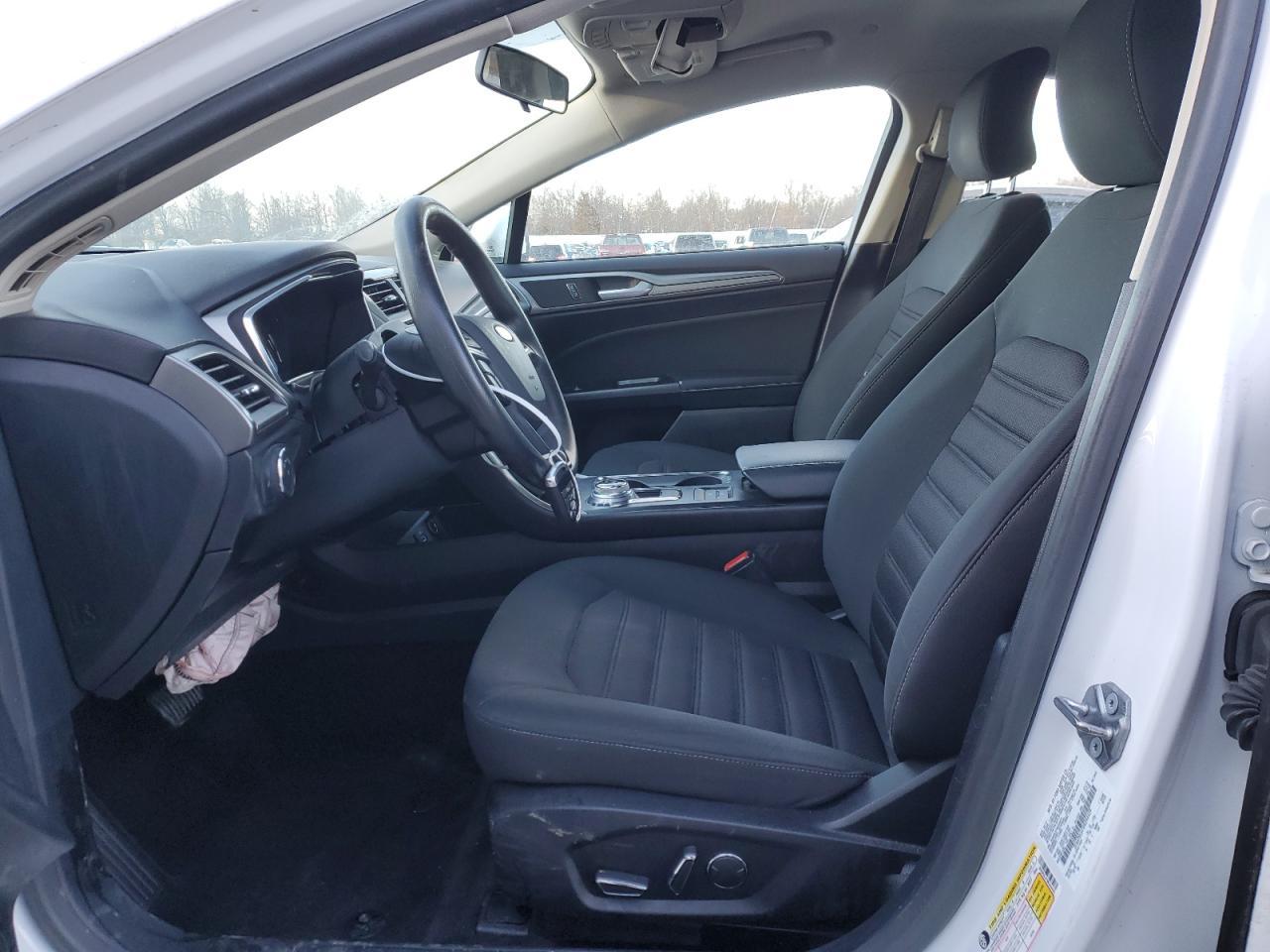 2017 FORD FUSION SE - Фото 7