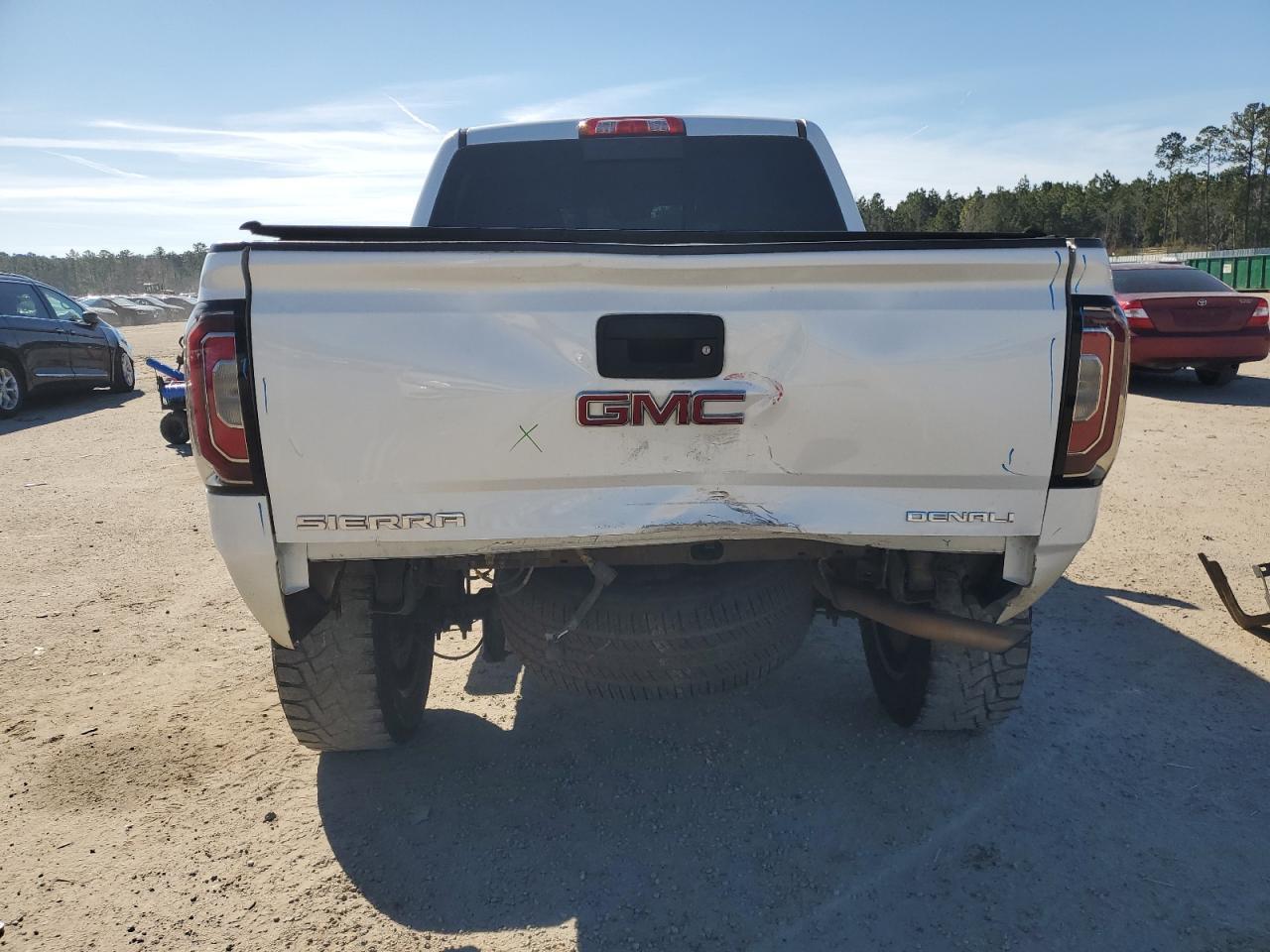 2018 GMC SIERRA K15 - Фото 6