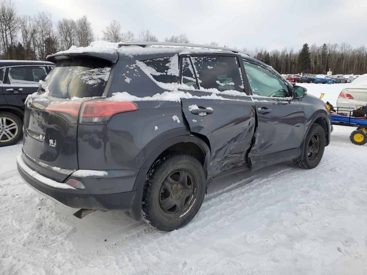 2016 TOYOTA RAV4 XLE - Фото 3