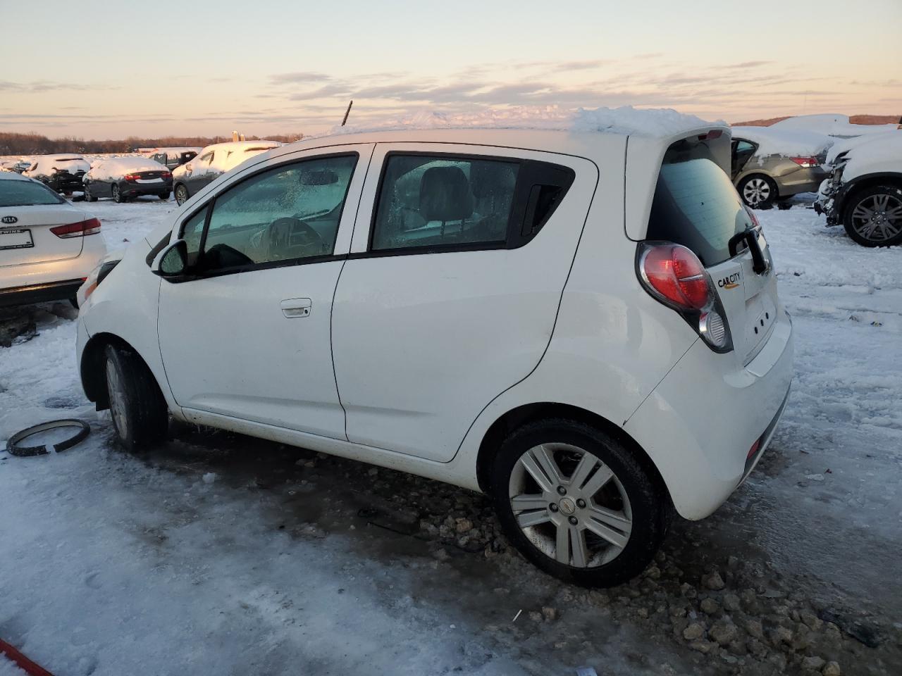 2014 CHEVROLET SPARK 1LT - Фото 2