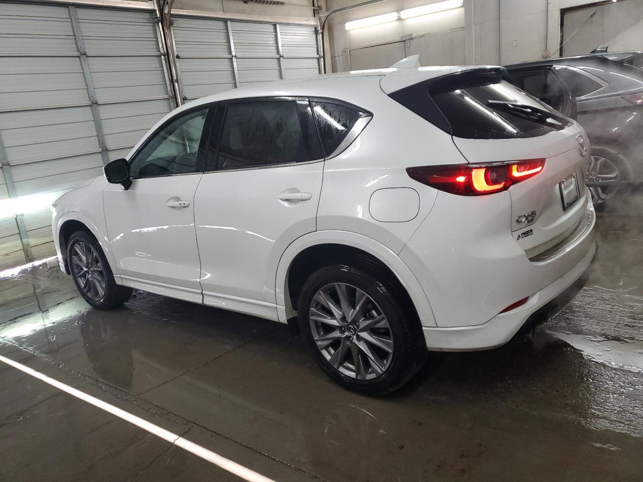 2024 MAZDA CX-5 PREMI - Image 2