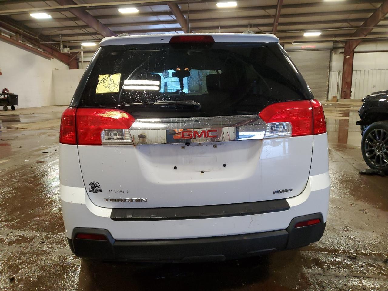 2012 GMC TERRAIN SL - Image 6