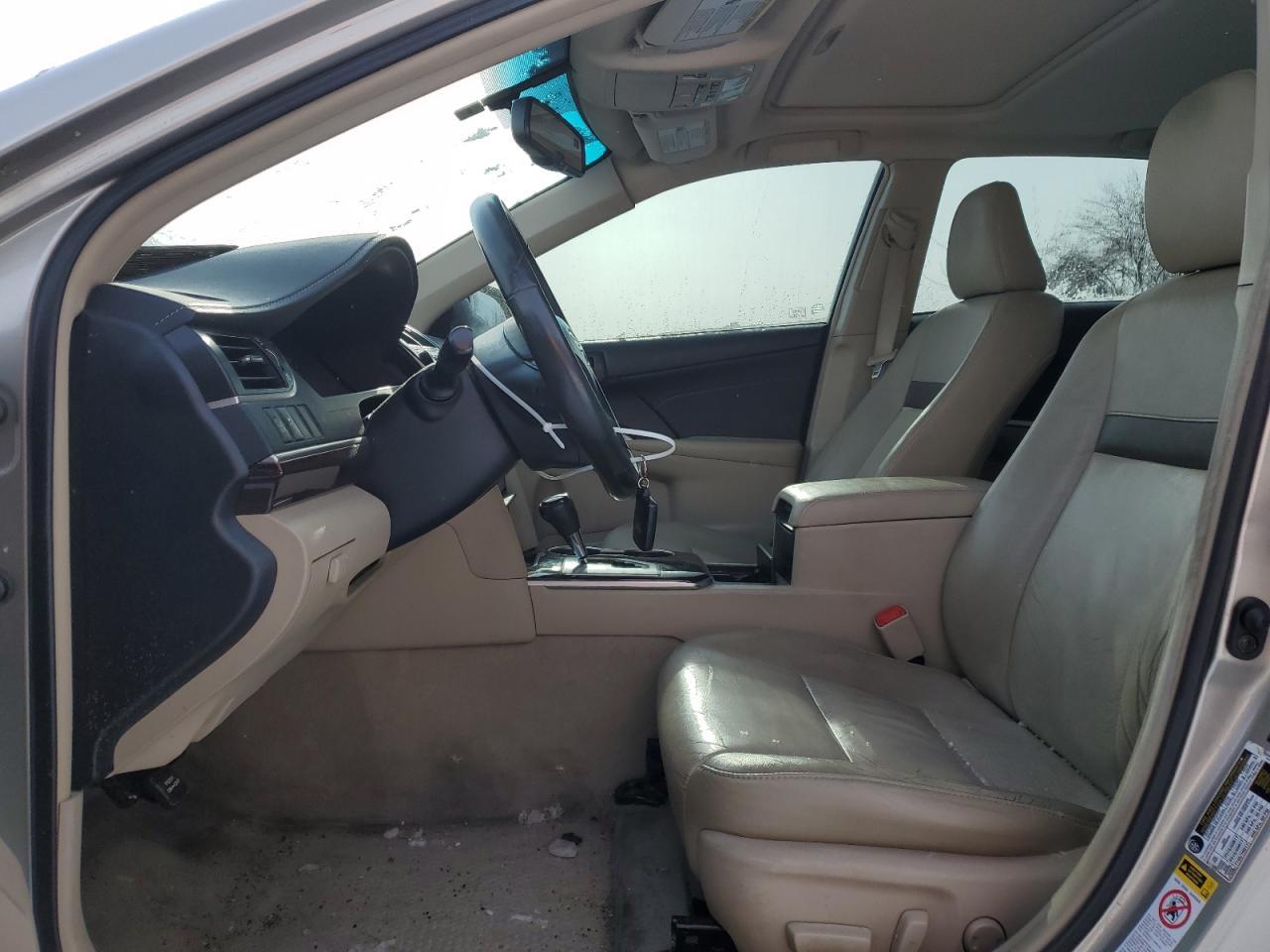 2014 TOYOTA CAMRY L - Image 7
