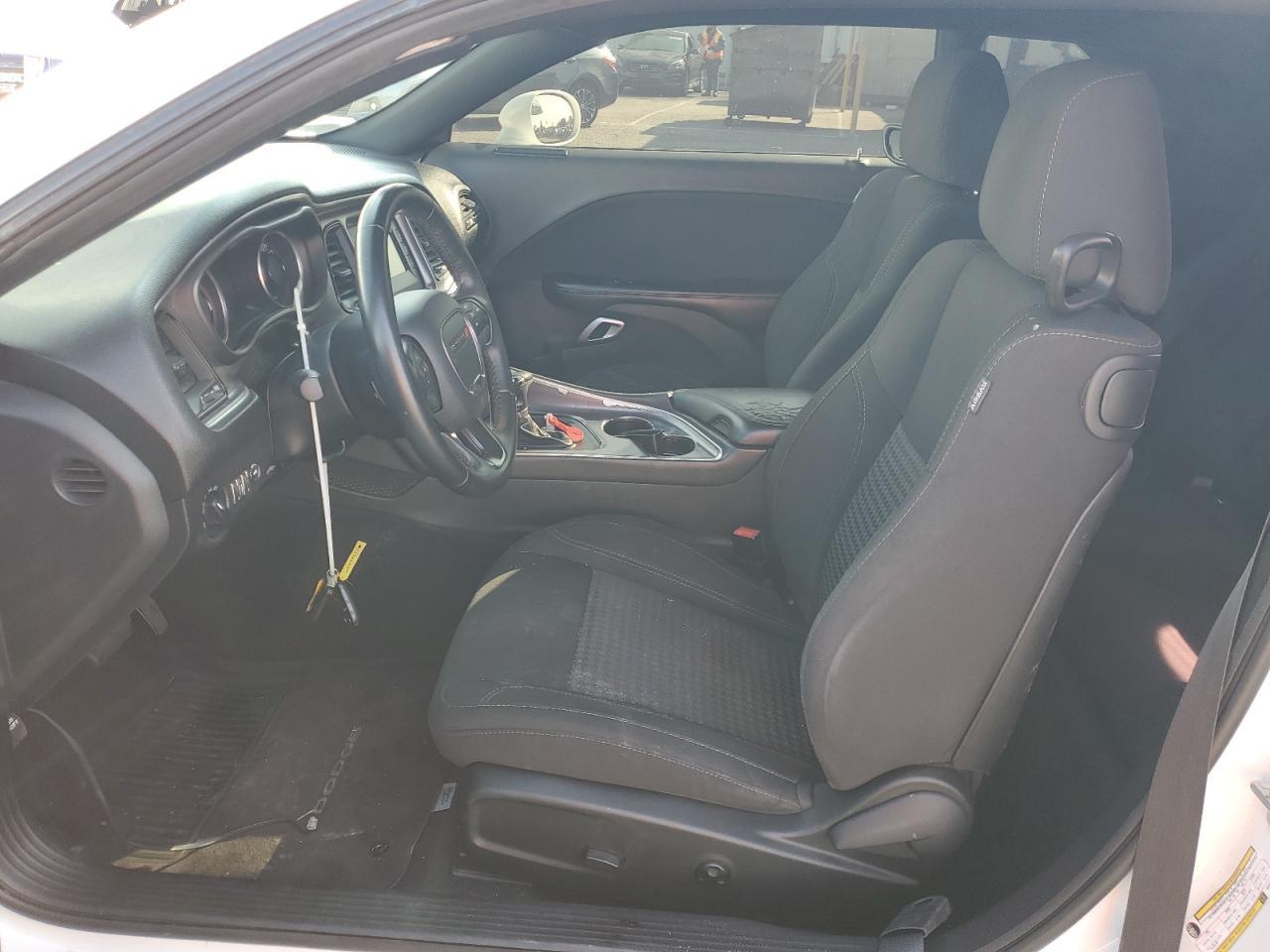 2016 DODGE CHALLENGER - Image 7