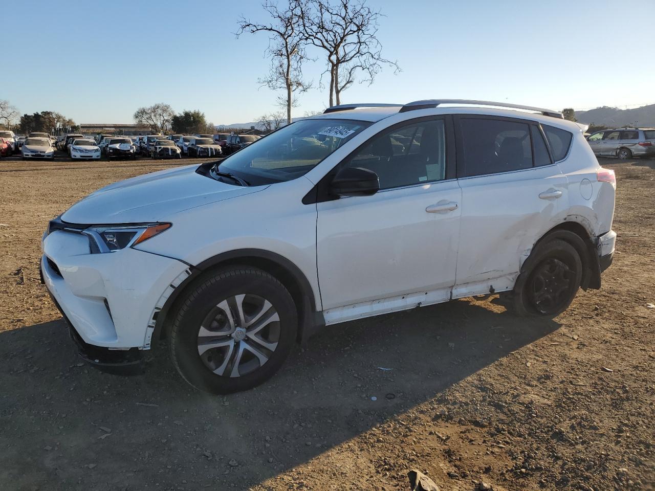 2018 TOYOTA RAV4 LE