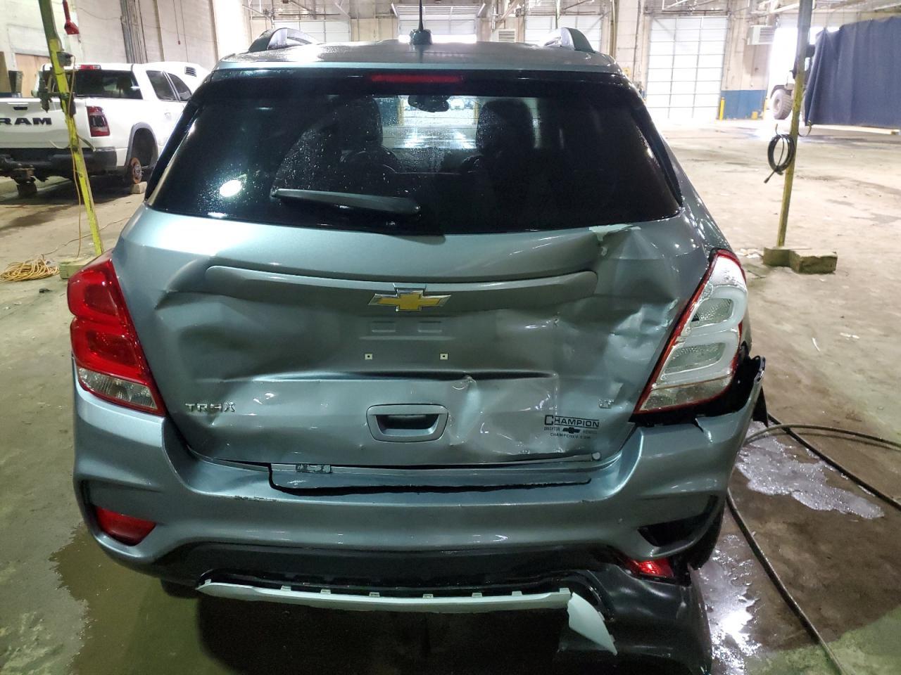 2019 CHEVROLET TRAX 1LT - Фото 6